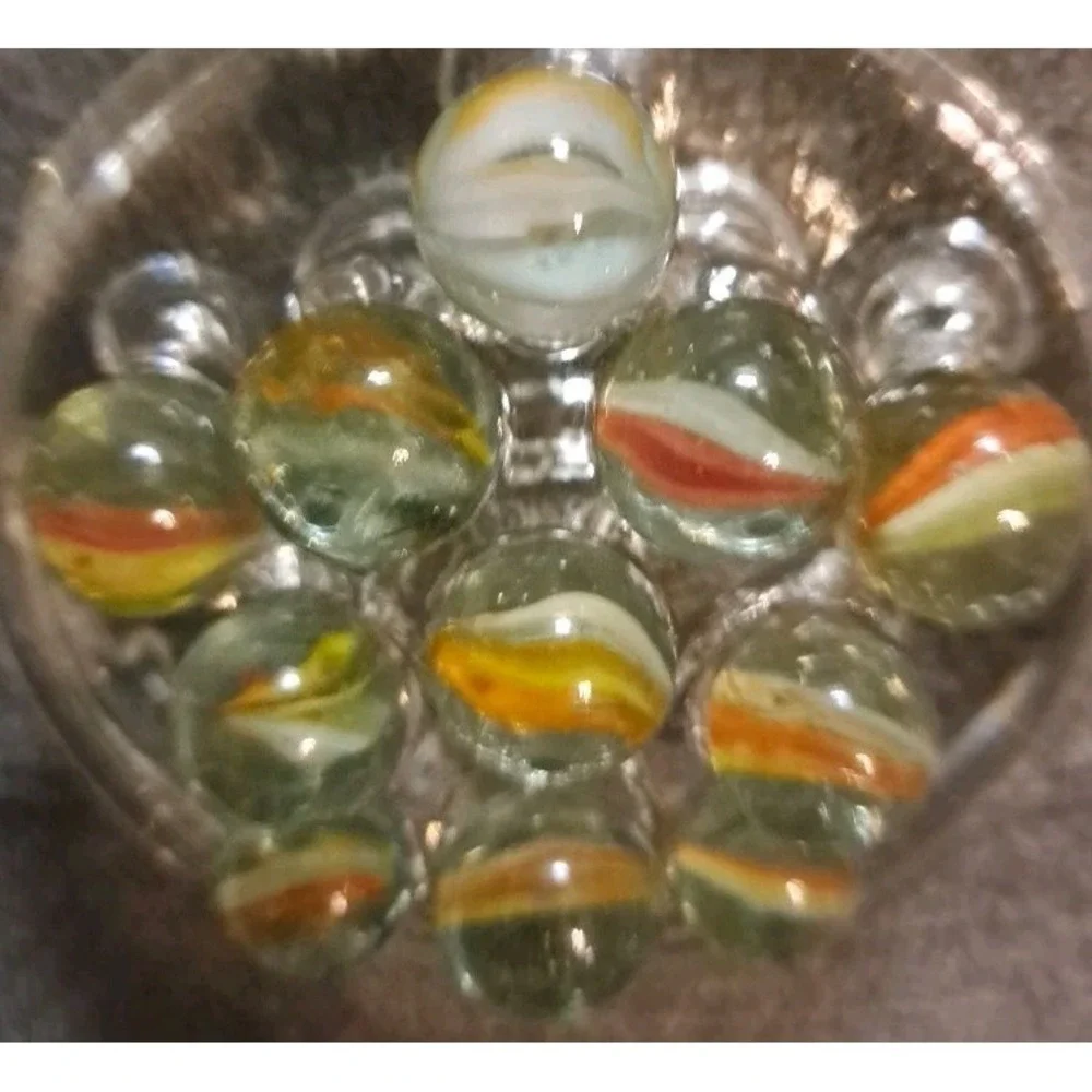 Lot Of 11 Estate Sale Marbles Cats Eyes